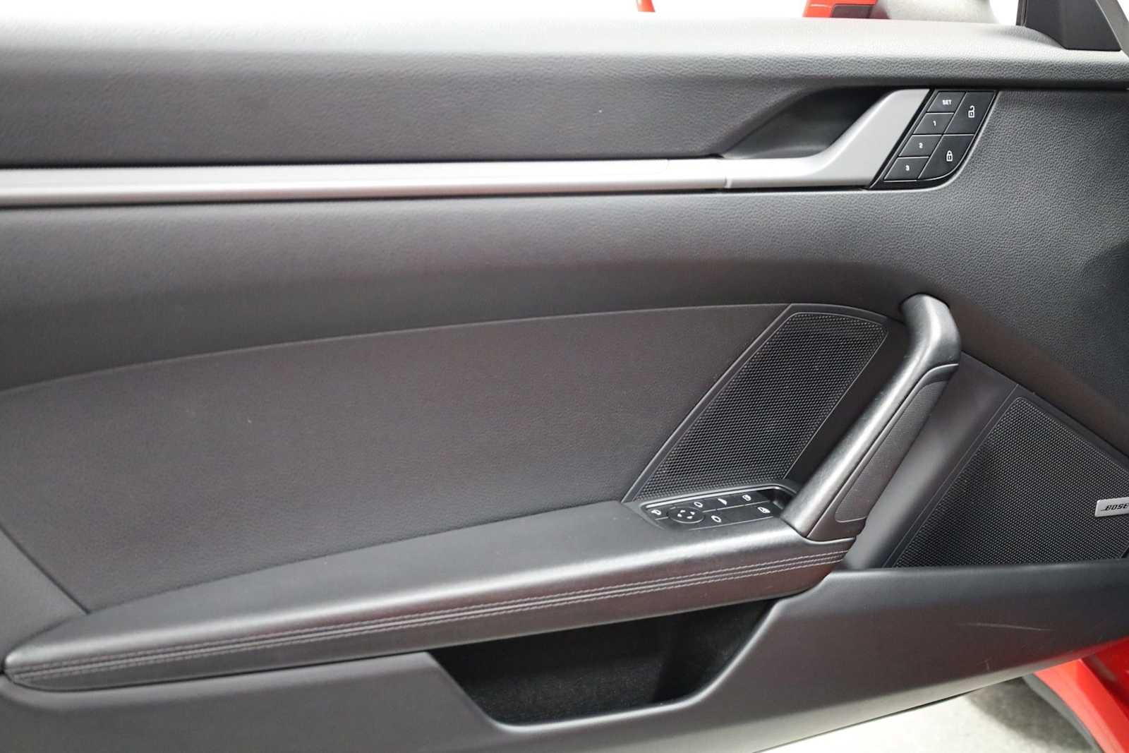 Thumbnail: 2022 Porsche 911 - 16