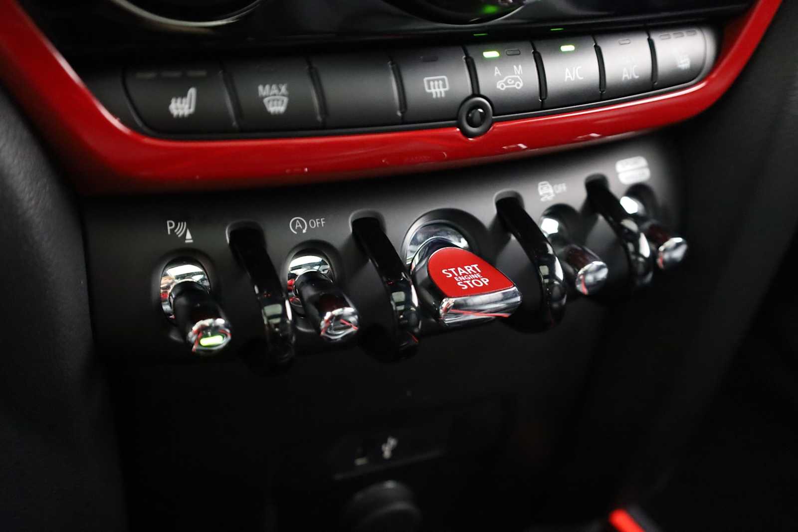 Thumbnail: 2024 MINI Cooper Countryman - 32