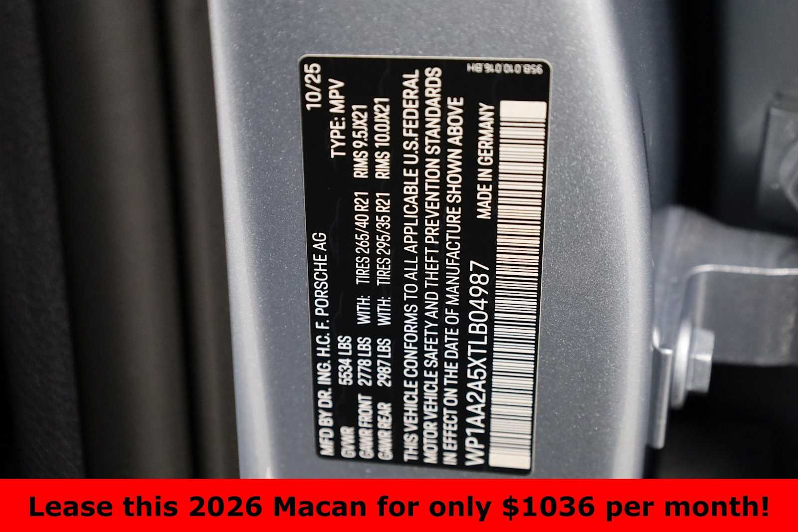 Thumbnail: 2026 Porsche Macan - 44