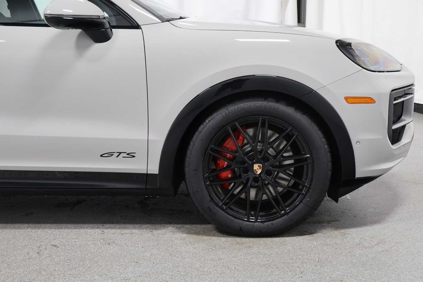 Thumbnail: 2026 Porsche  - 11