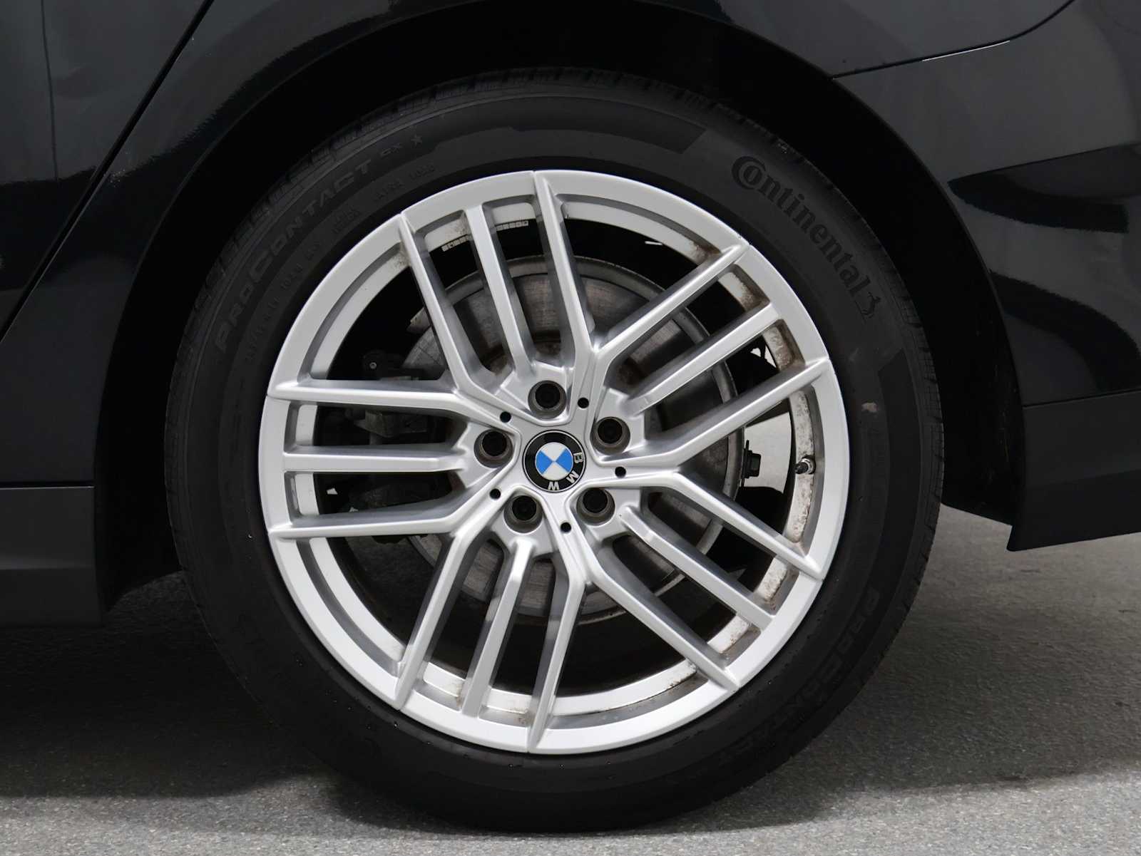 Thumbnail: 2024 BMW 5 Series - 37
