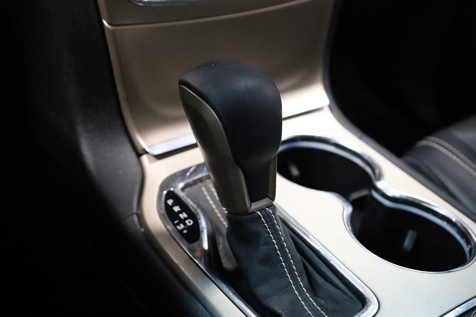 2016 Jeep Grand Cherokee Limited Edition 34