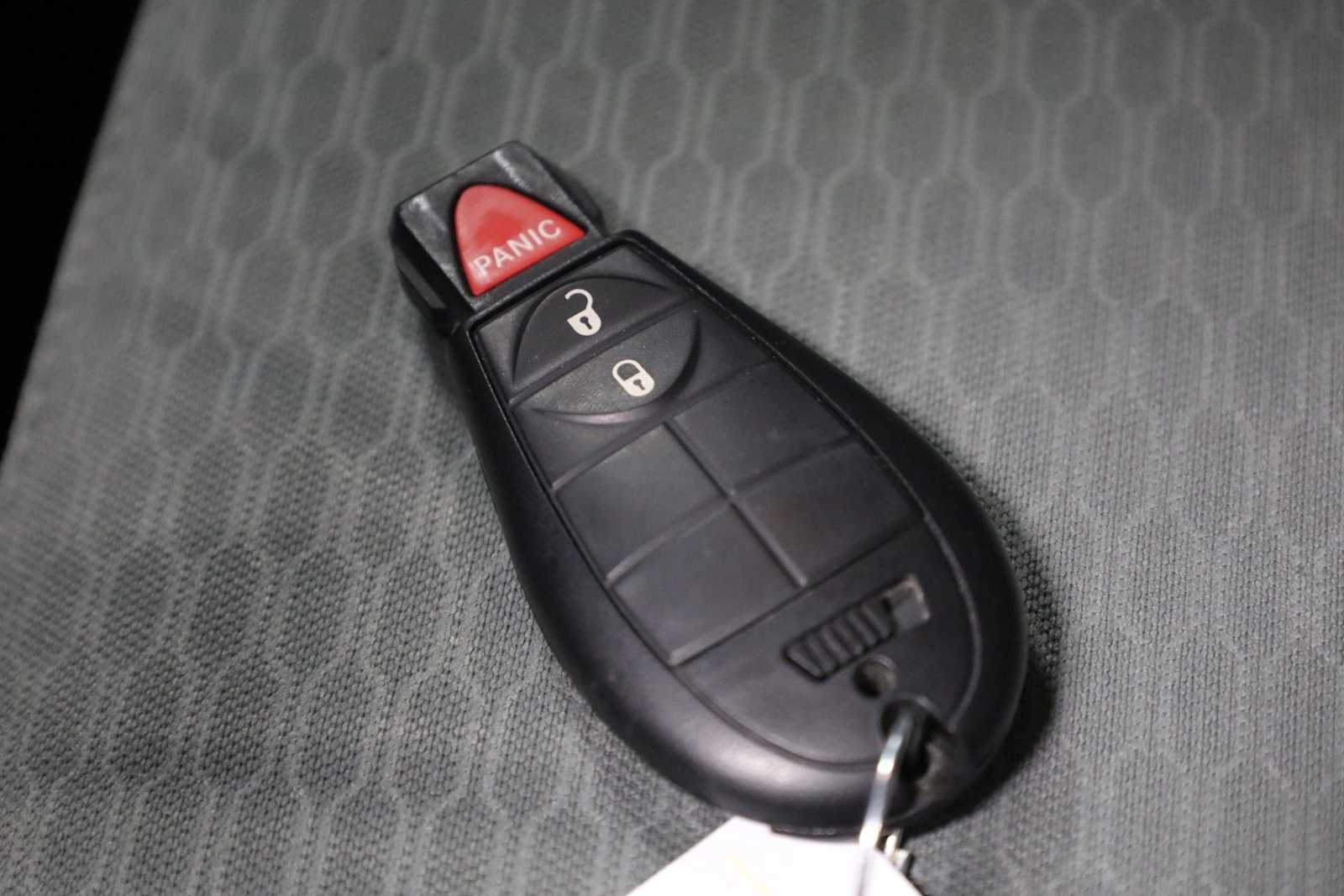 Thumbnail: 2019 RAM 1500 Classic - 35