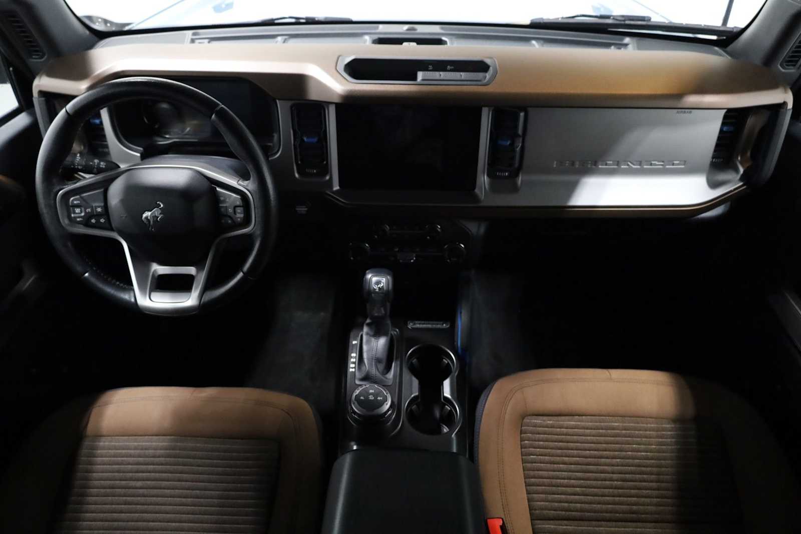 Thumbnail: 2021 Ford Bronco - 23