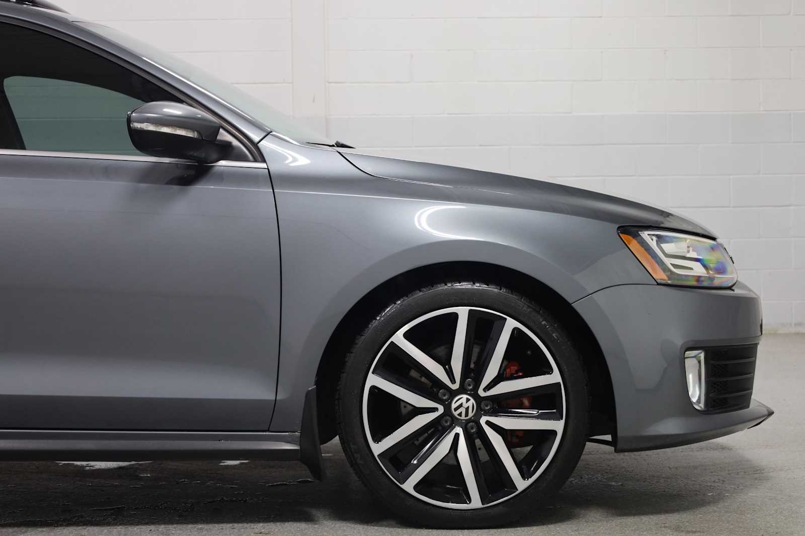Thumbnail: 2014 Volkswagen Jetta - 11