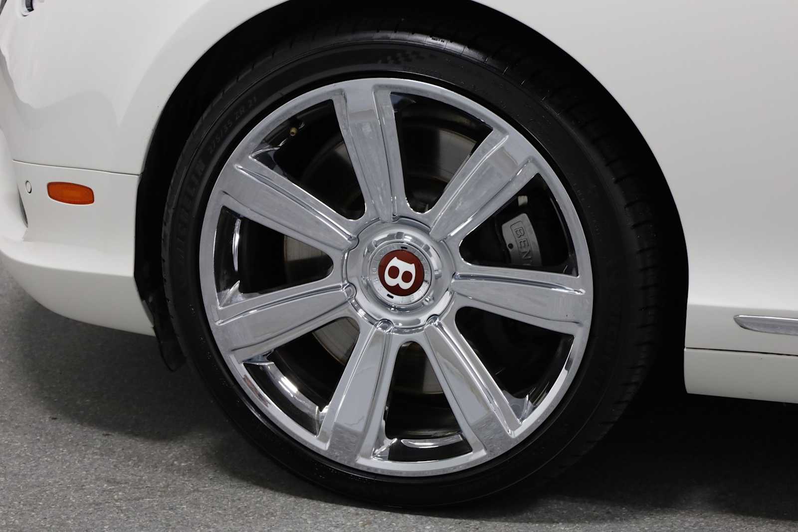 Thumbnail: 2013 Bentley Continental - 39