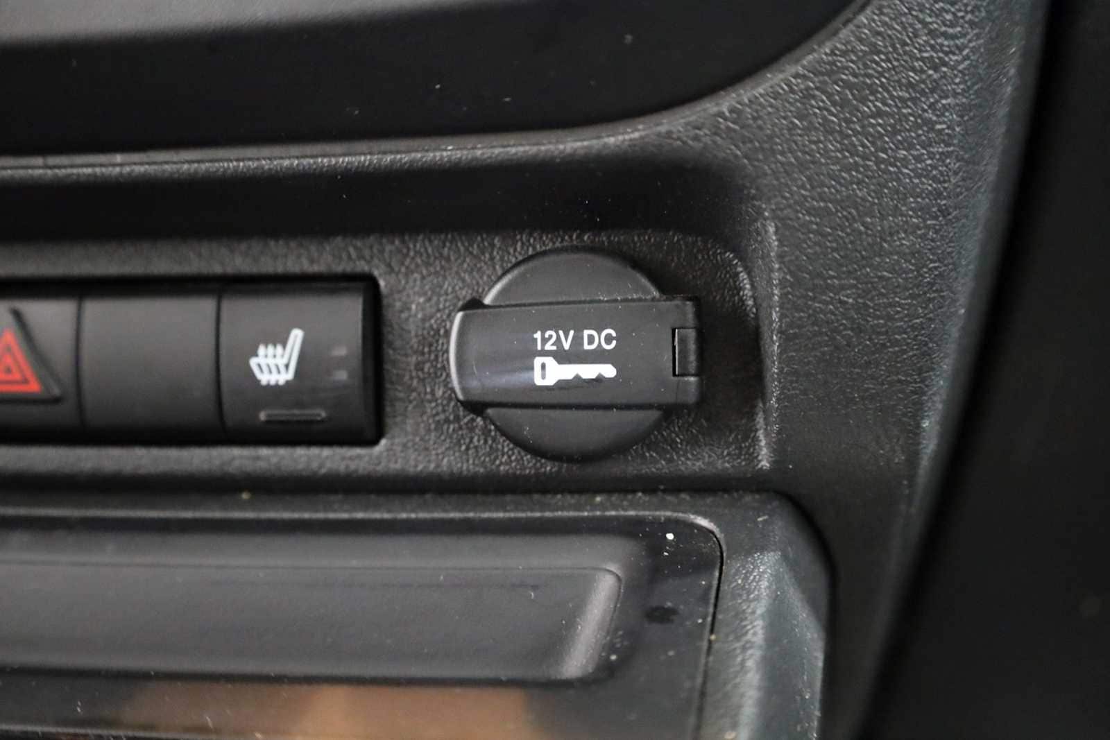 Thumbnail: 2014 Jeep Patriot - 30