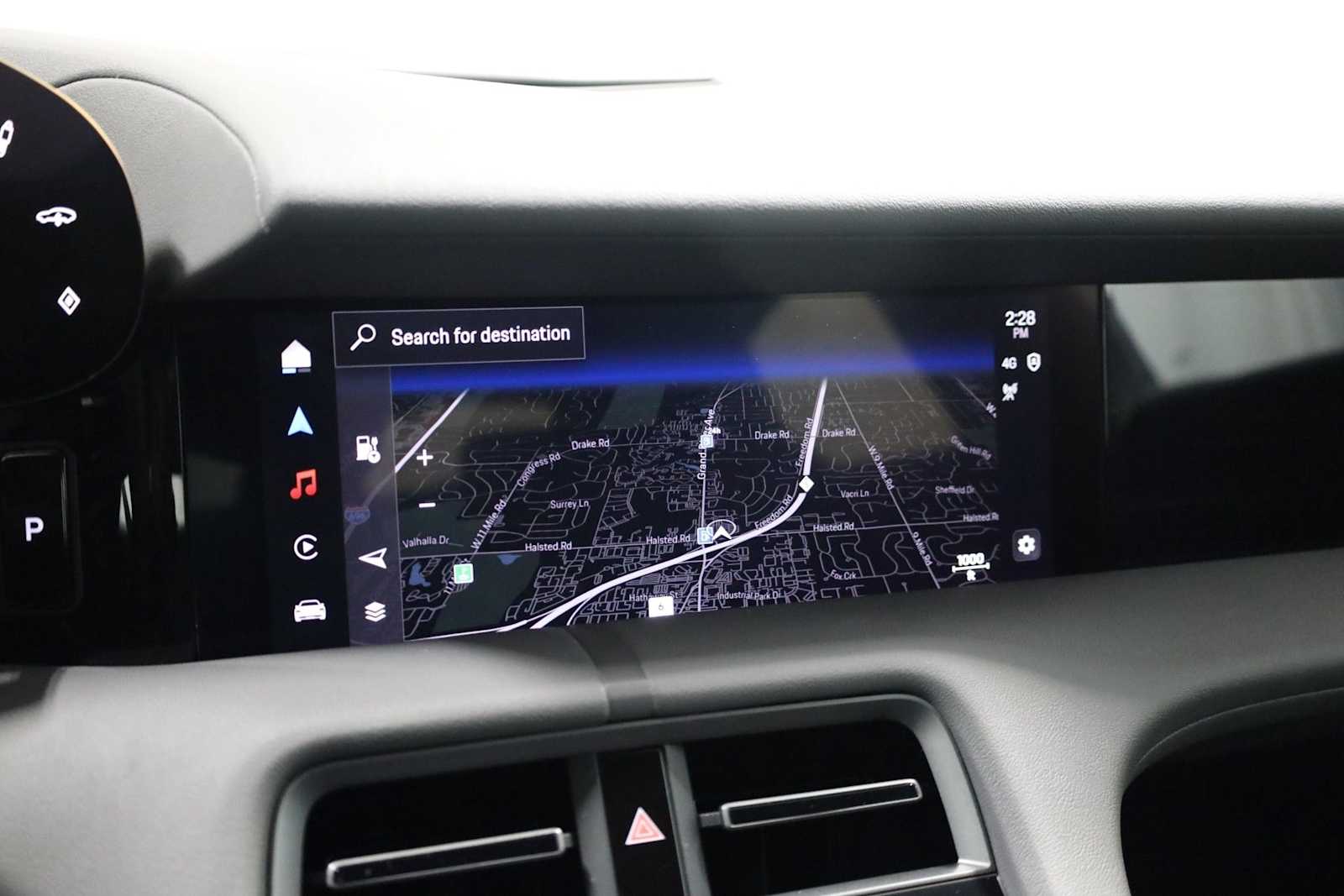 Thumbnail: 2025 Porsche Taycan - 30