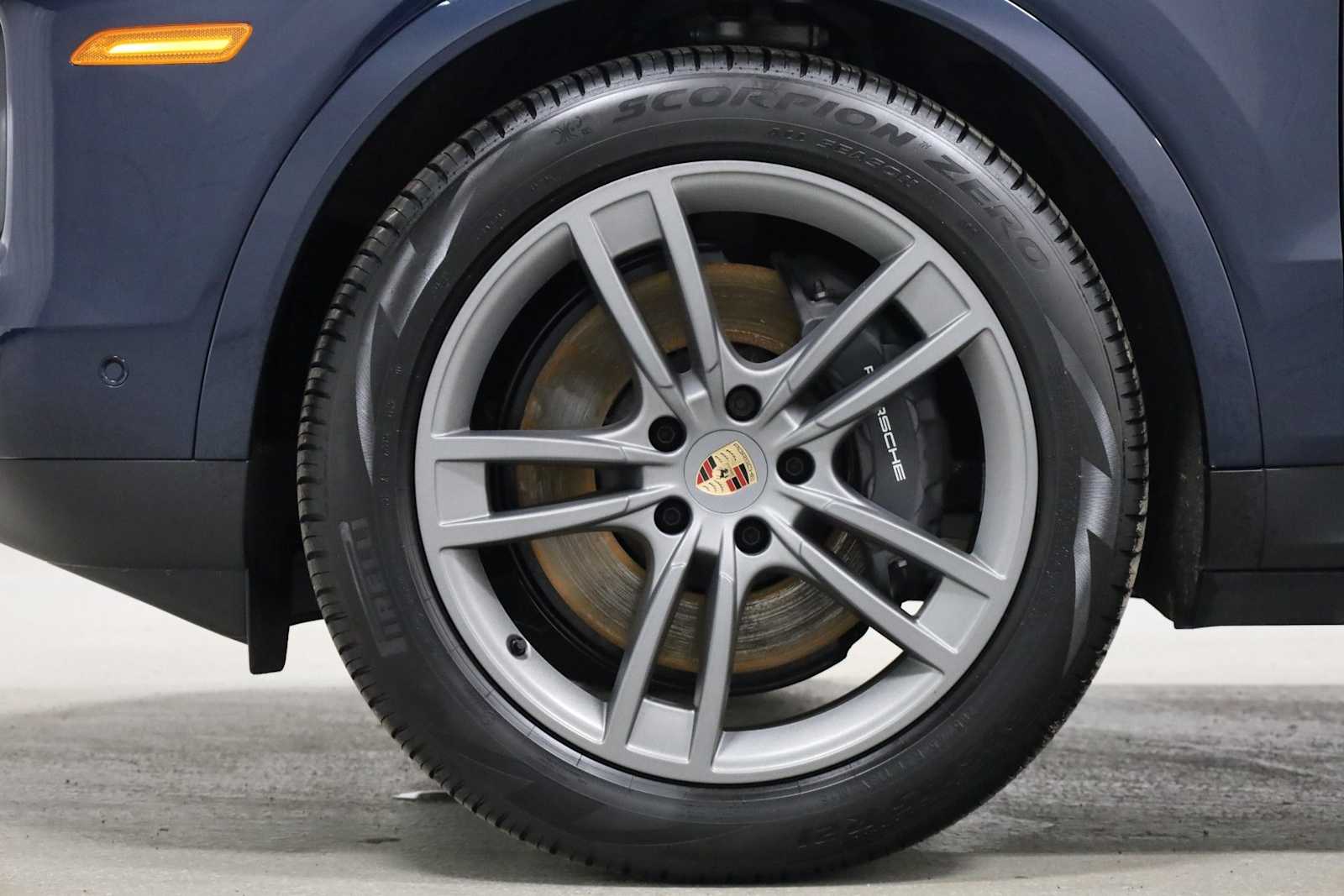 Thumbnail: 2025 Porsche Cayenne - 38