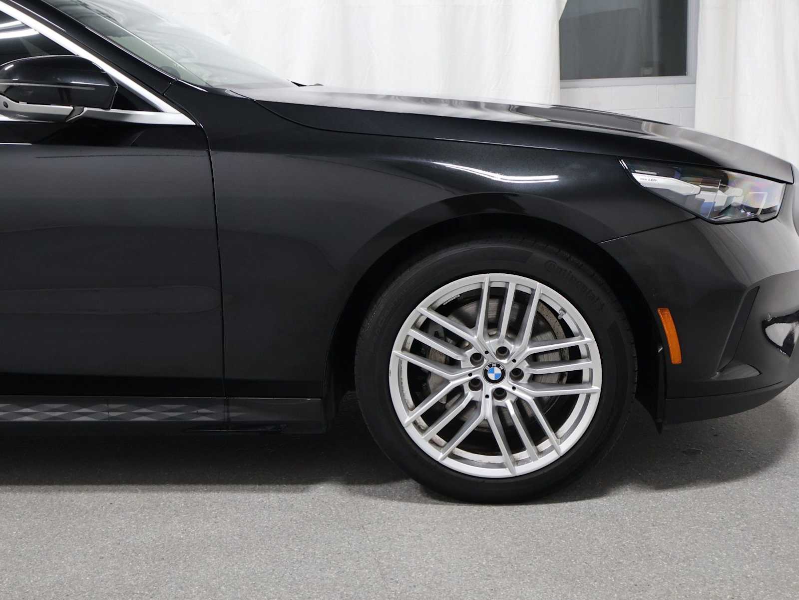 Thumbnail: 2024 BMW 5 Series - 11