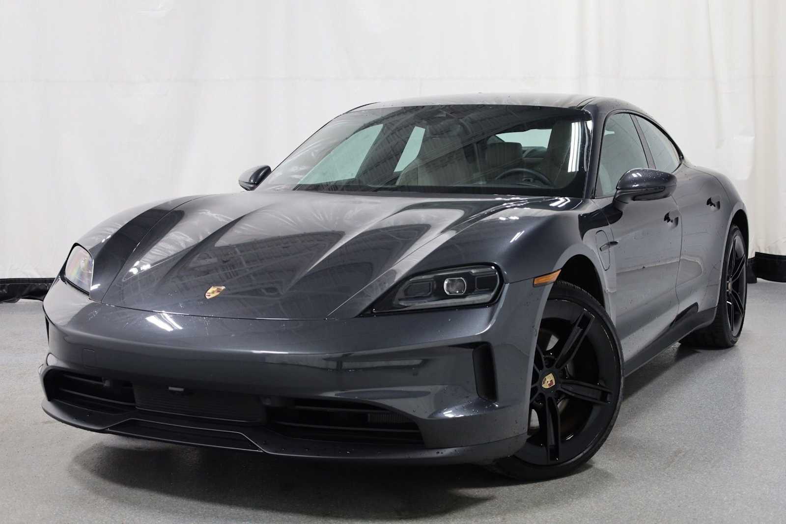 Thumbnail: 2025 Porsche Taycan - 1