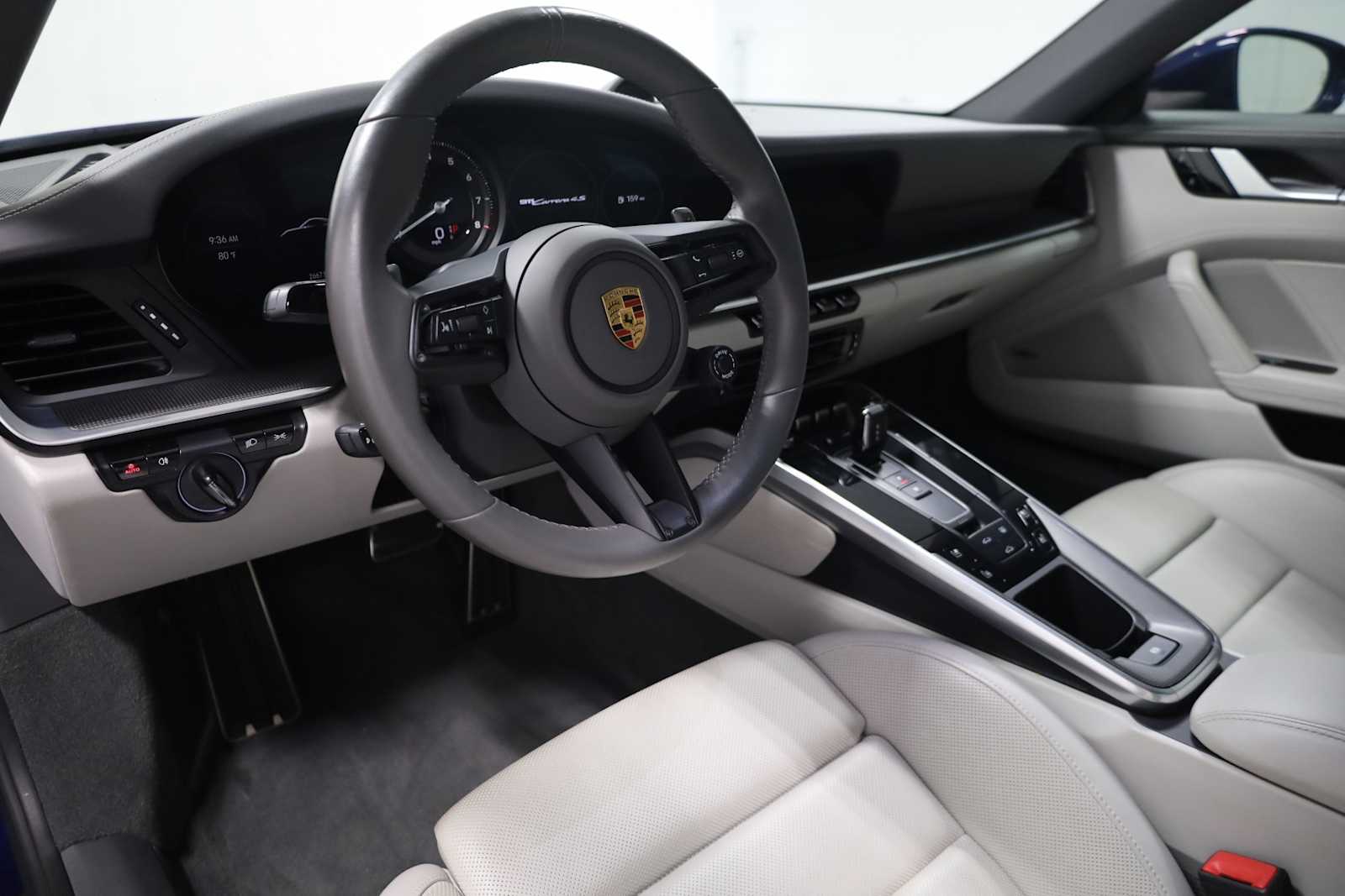 Thumbnail: 2020 Porsche 911 - 4