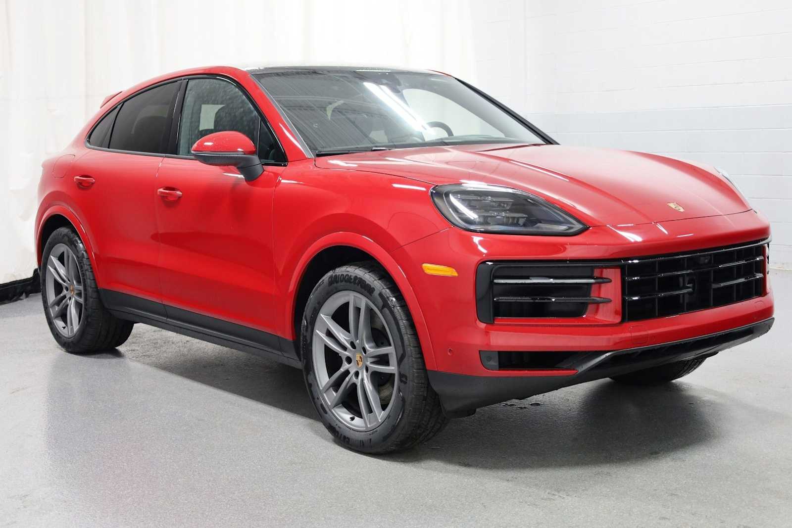 Thumbnail: 2025 Porsche  - 13