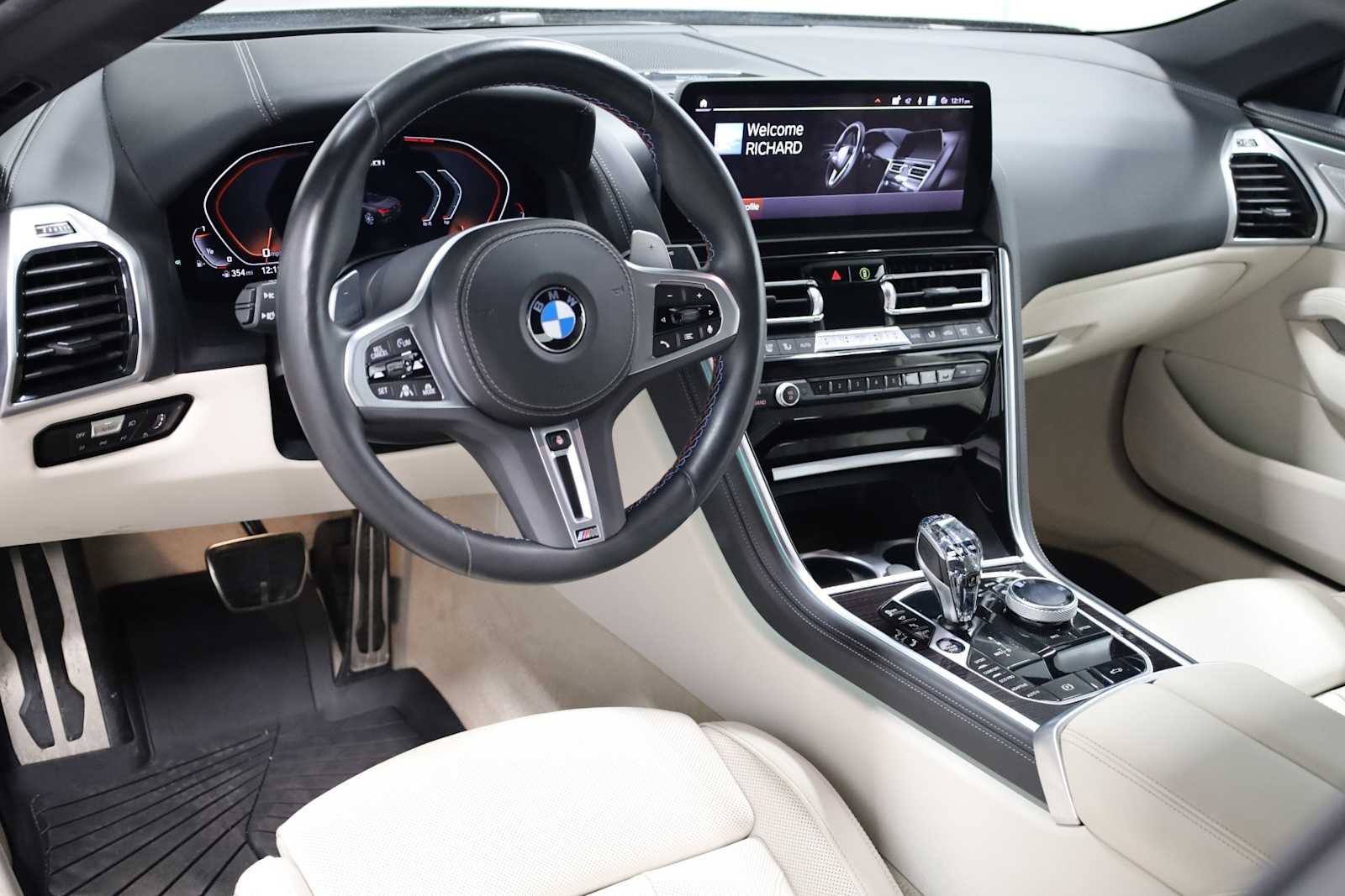 Thumbnail: 2024 BMW 8 Series - 4