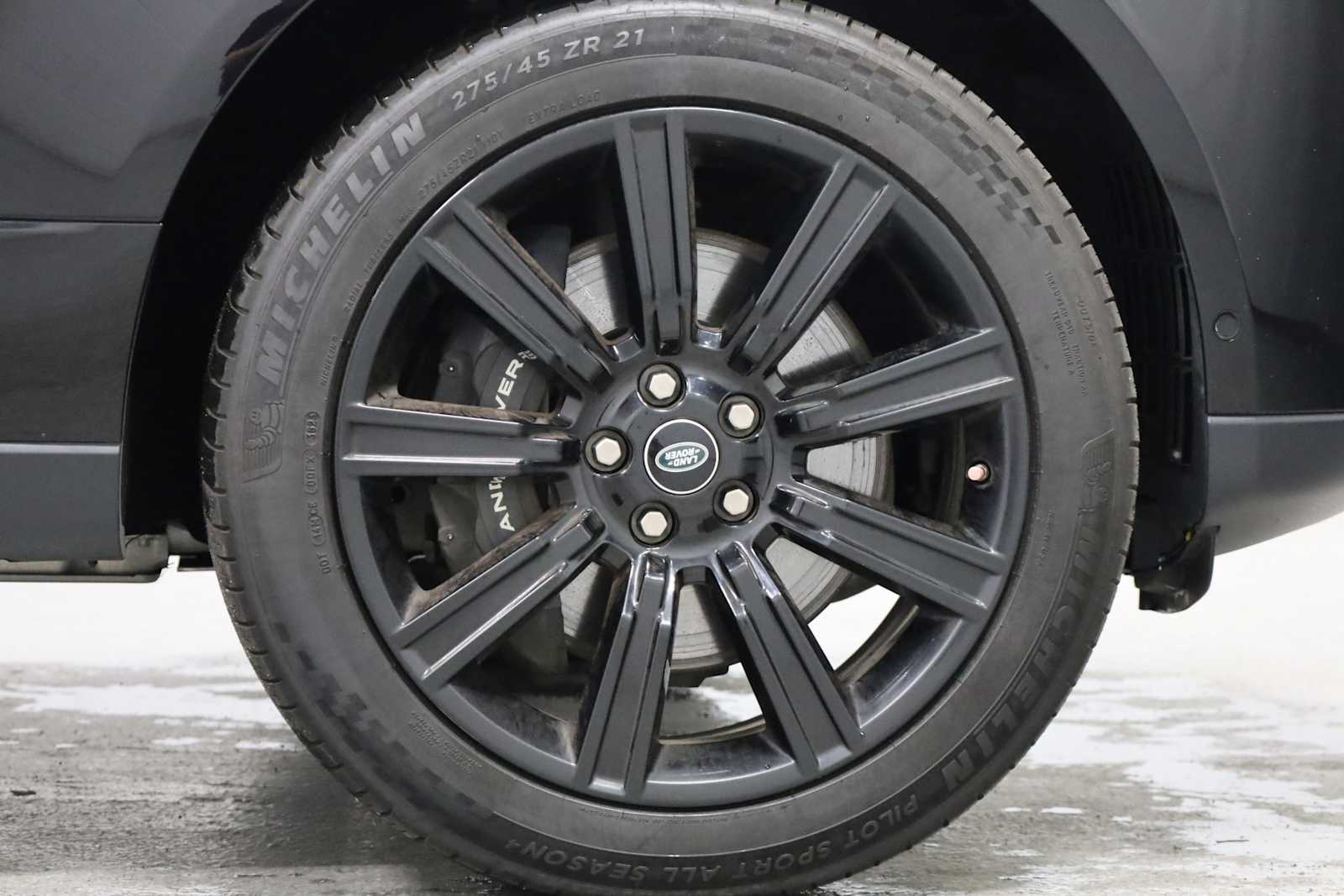 Thumbnail: 2021 Land Rover Range Rover - 12