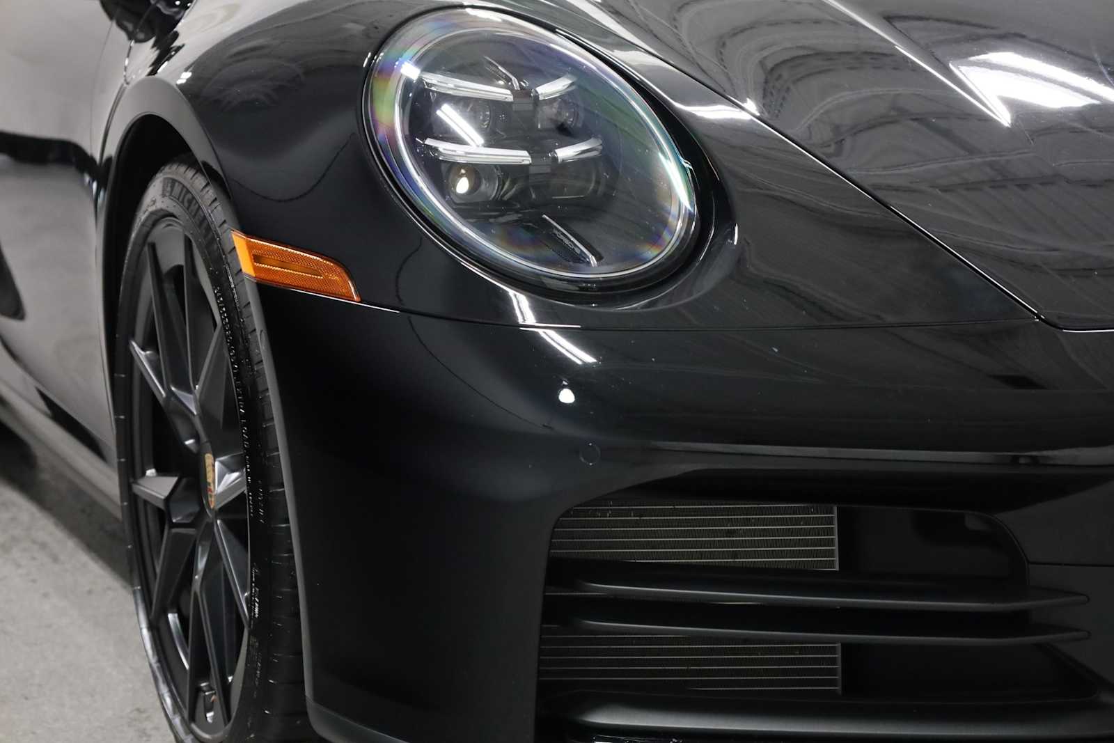 Thumbnail: 2025 Porsche 911 - 15