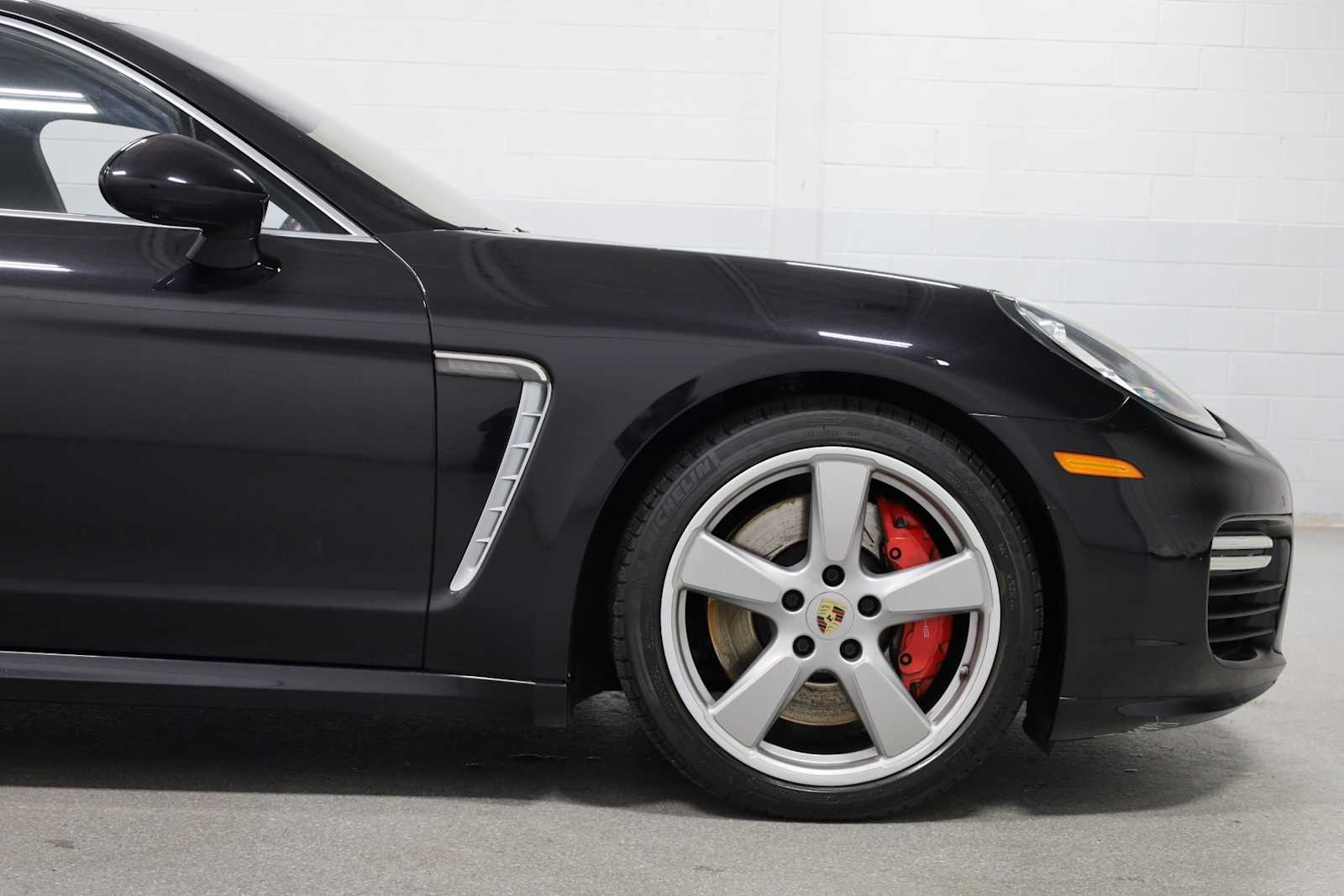 Thumbnail: 2014 Porsche Panamera - 15