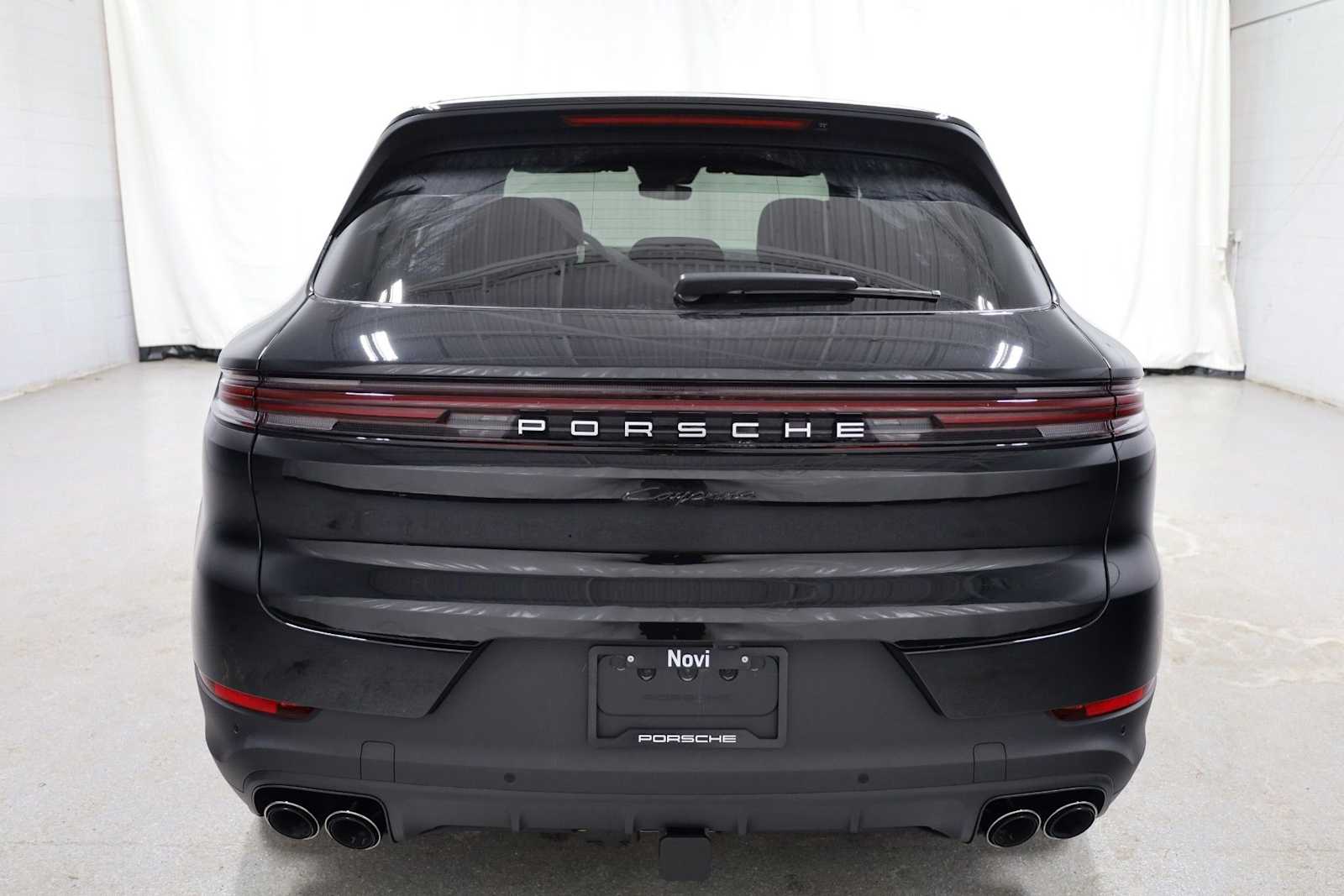 Thumbnail: 2026 Porsche Cayenne - 7