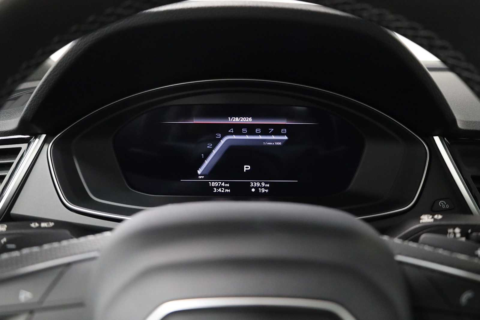 Thumbnail: 2024 Audi SQ5 - 22