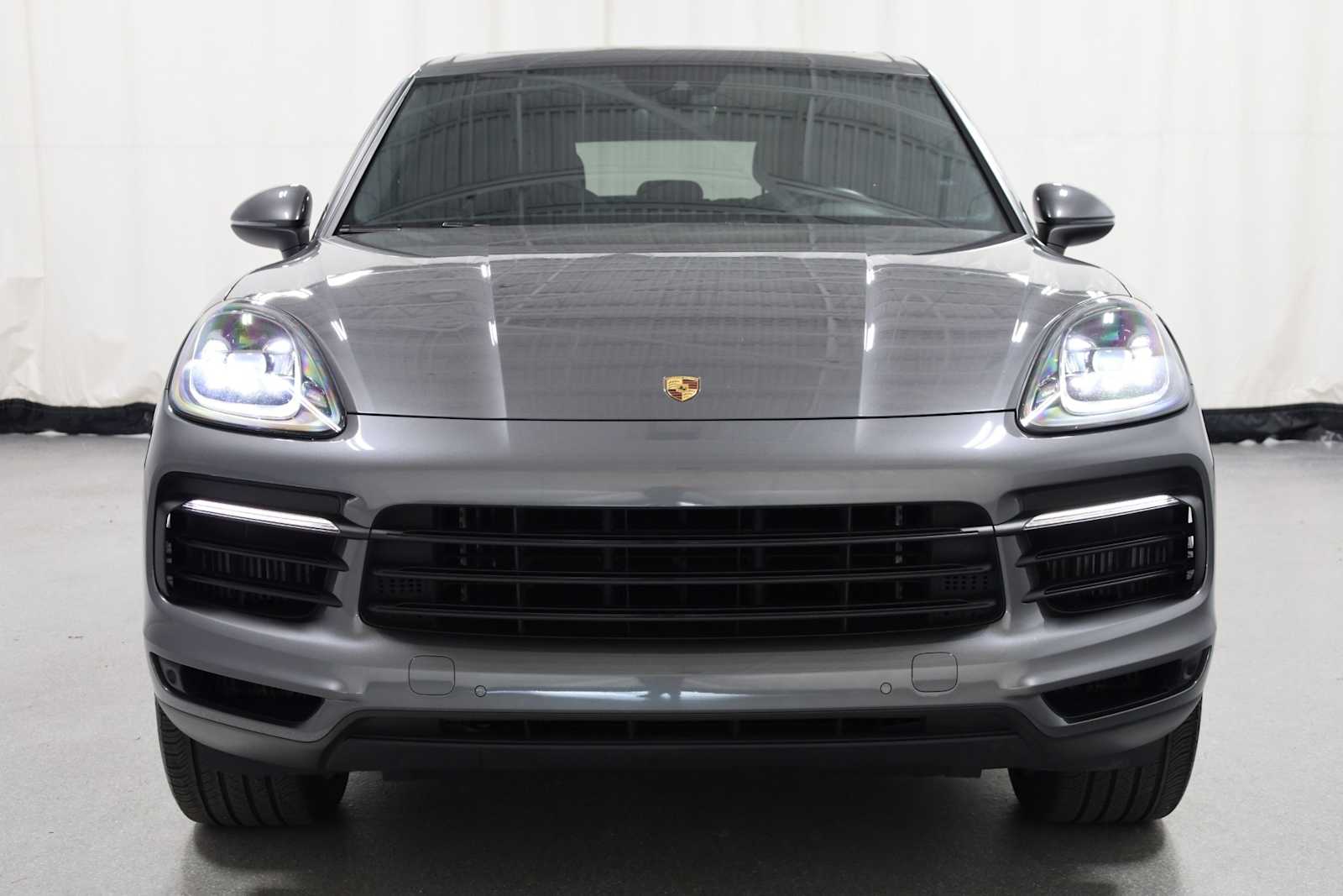 Thumbnail: 2022 Porsche Cayenne - 14