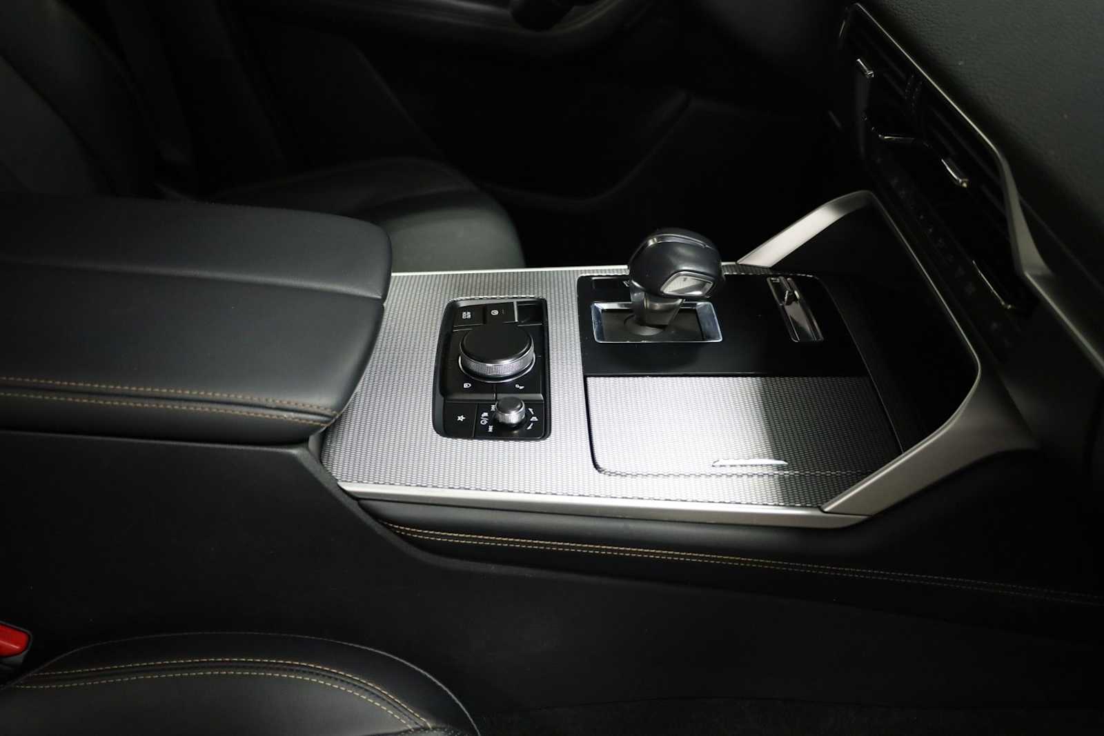 Thumbnail: 2024 Mazda CX-90 - 20