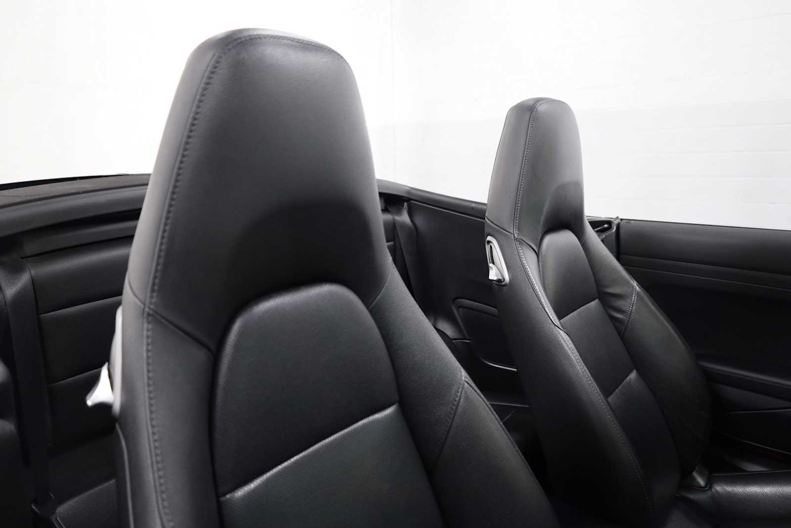 2013 Porsche 911 Carrera 19