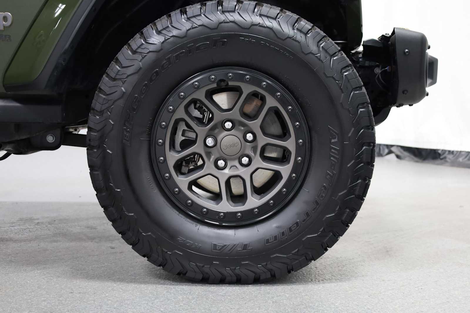 Thumbnail: 2022 Jeep Wrangler - 12