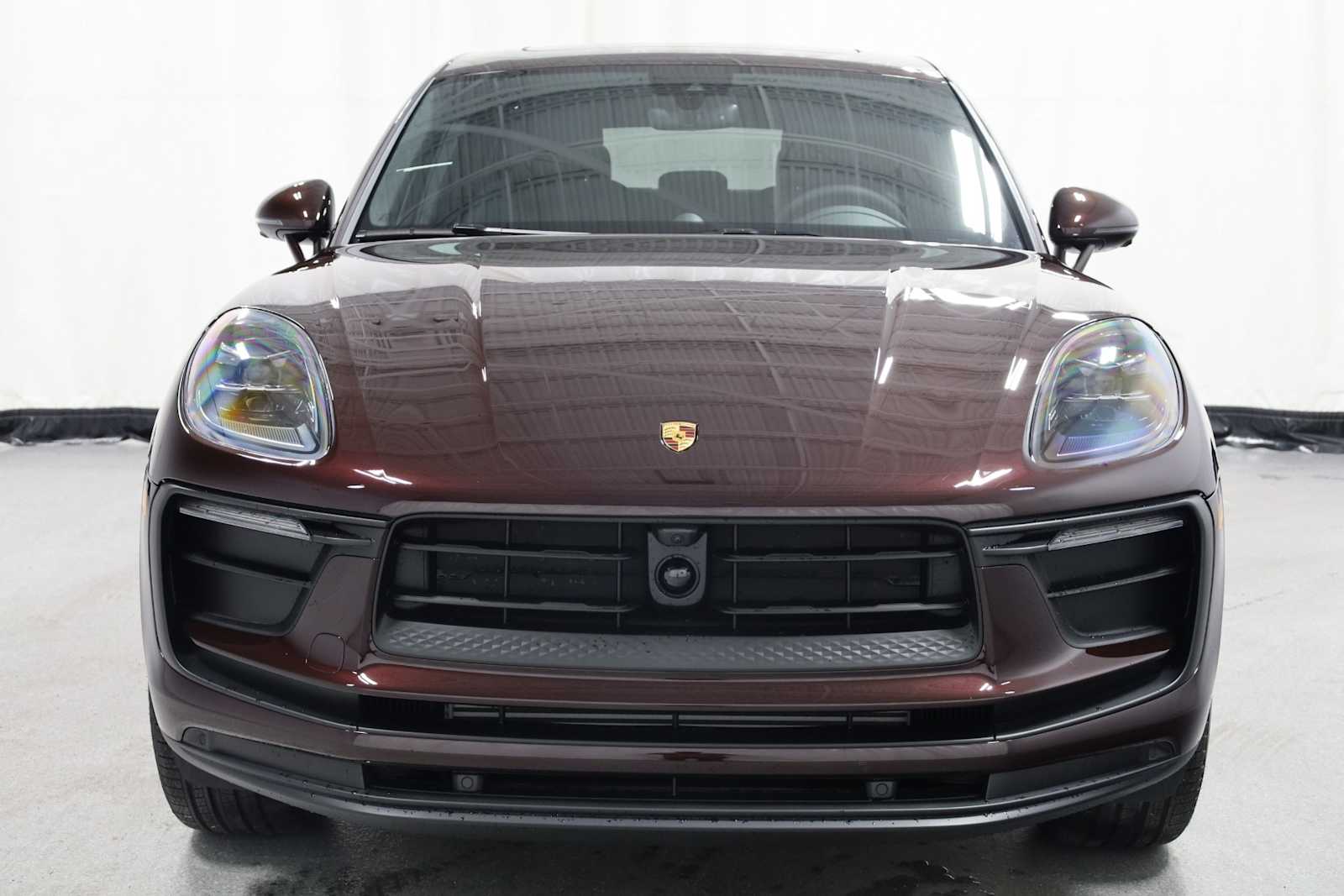 Thumbnail: 2025 Porsche Macan - 14