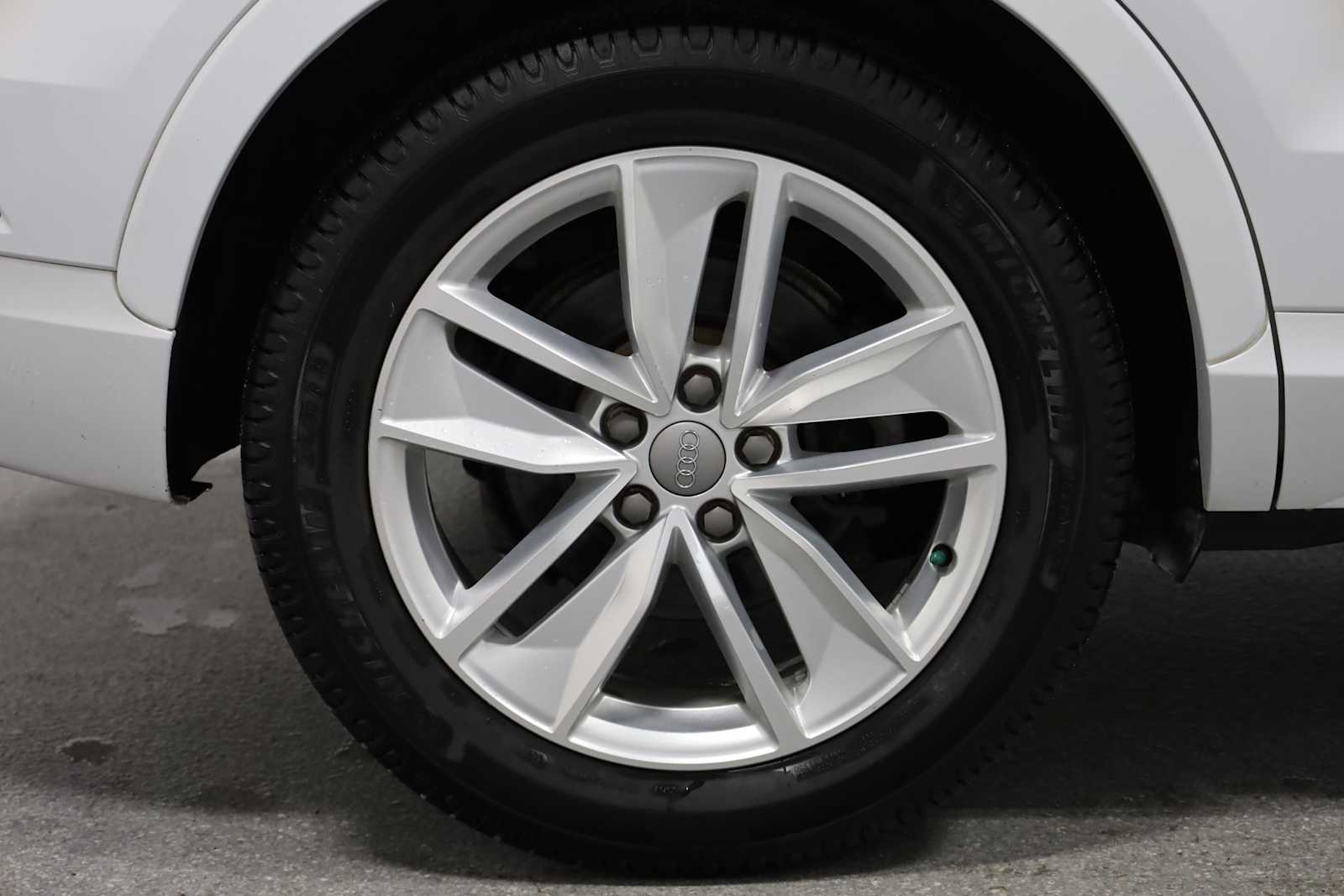 Thumbnail: 2016 Audi Q3 - 35