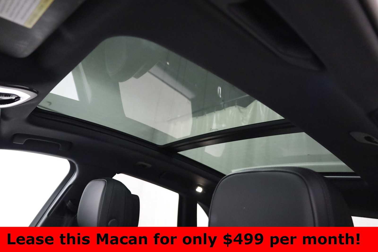 Thumbnail: 2023 Porsche Macan - 20