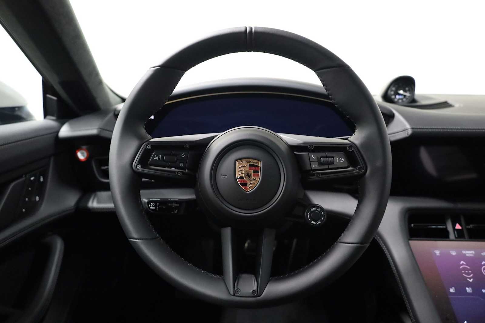 Thumbnail: 2026 Porsche Taycan - 25