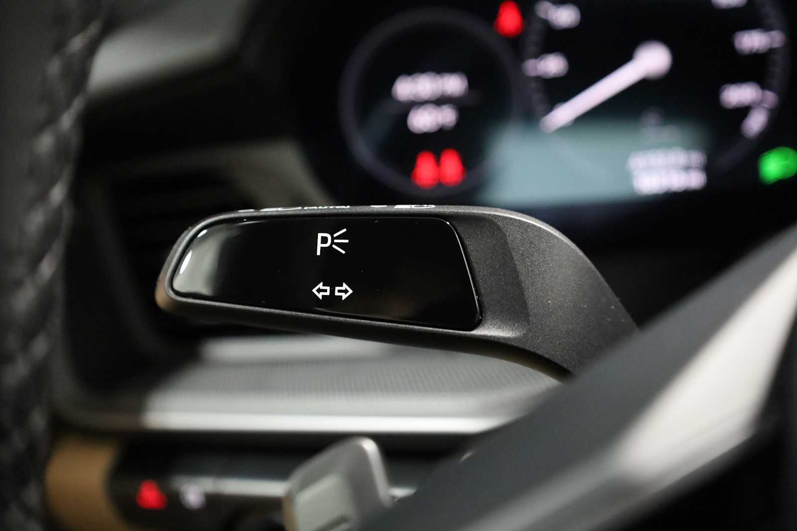 Thumbnail: 2024 Porsche 911 - 27