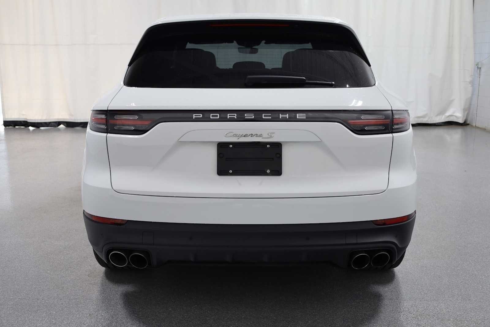 Thumbnail: 2020 Porsche Cayenne - 8