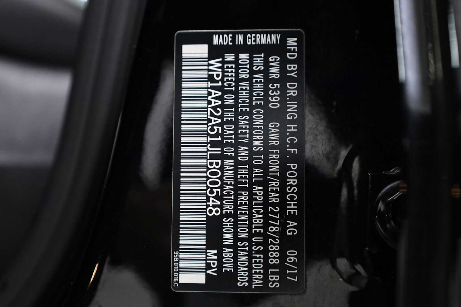 Thumbnail: 2018 Porsche Macan - 44