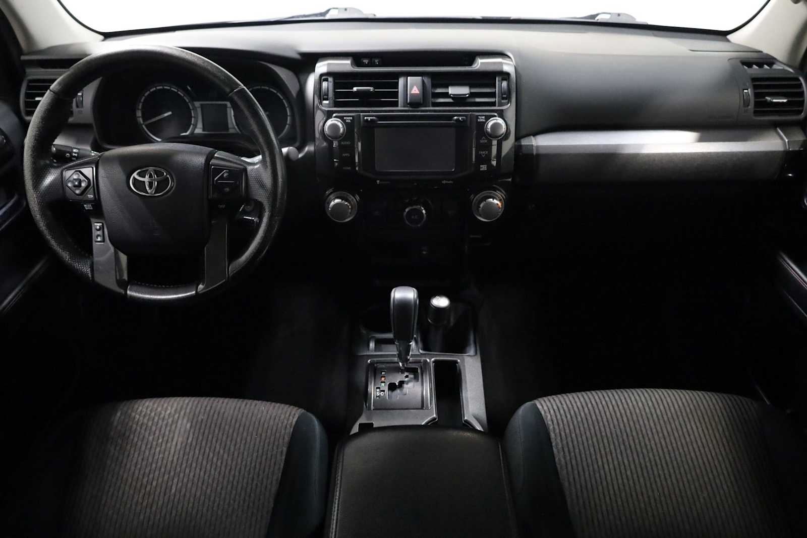 Thumbnail: 2014 Toyota 4Runner - 23