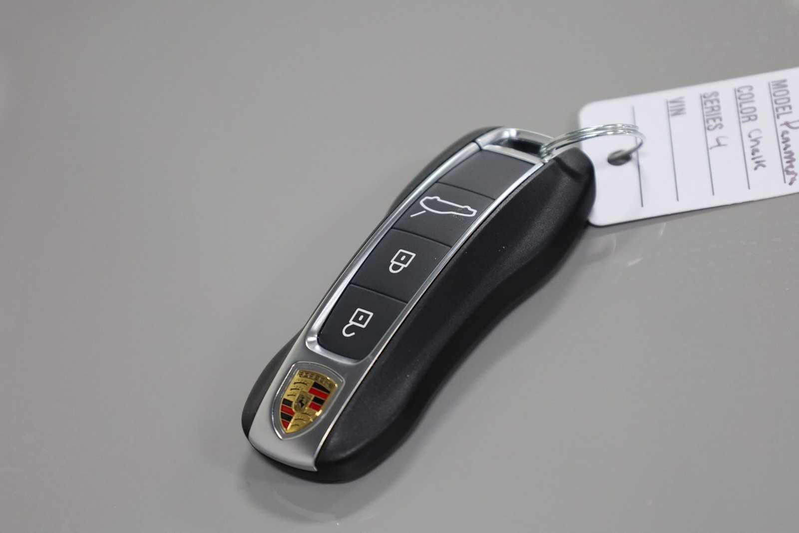 Thumbnail: 2026 Porsche Panamera - 42