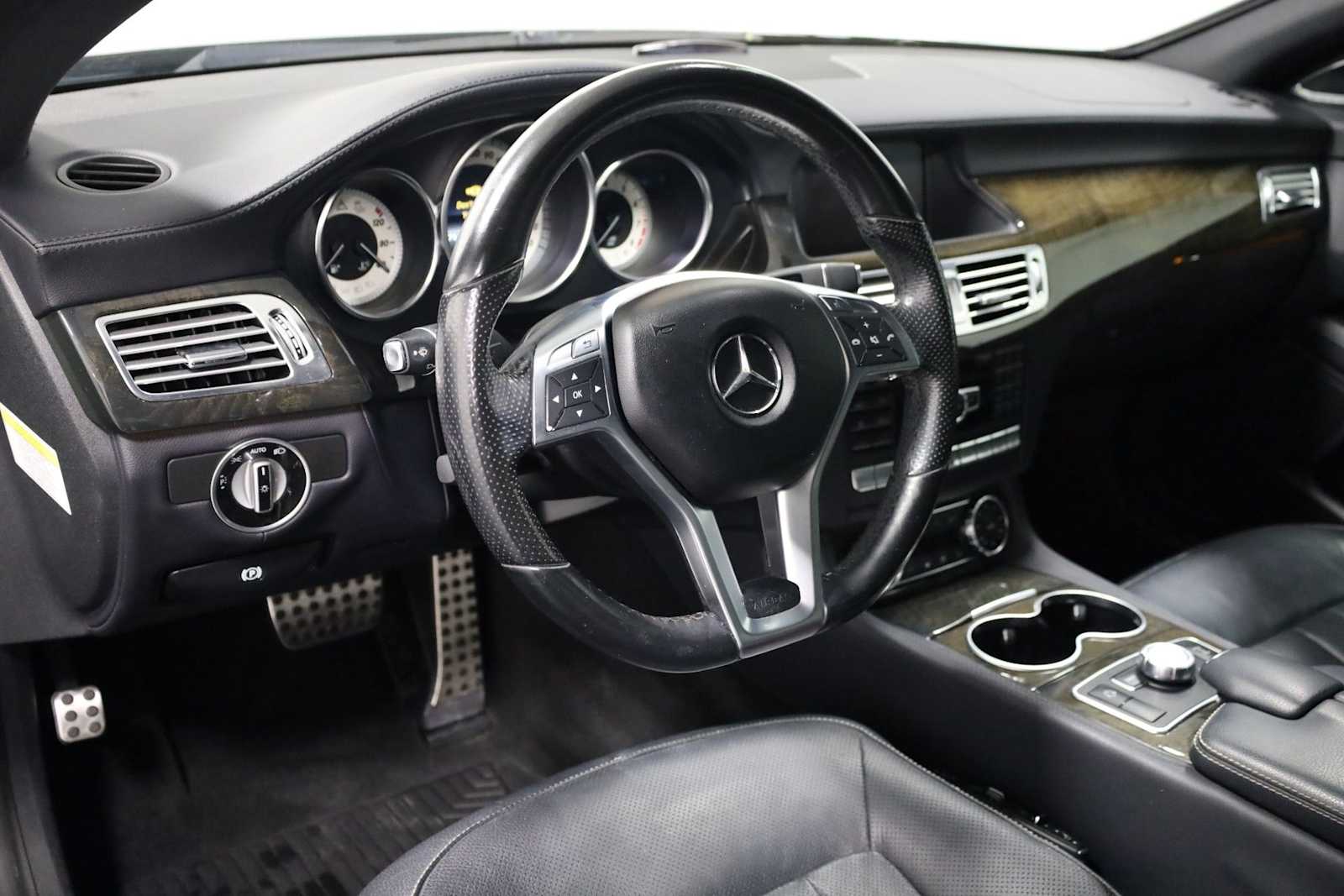 Thumbnail: 2014 Mercedes-Benz CLS - 4