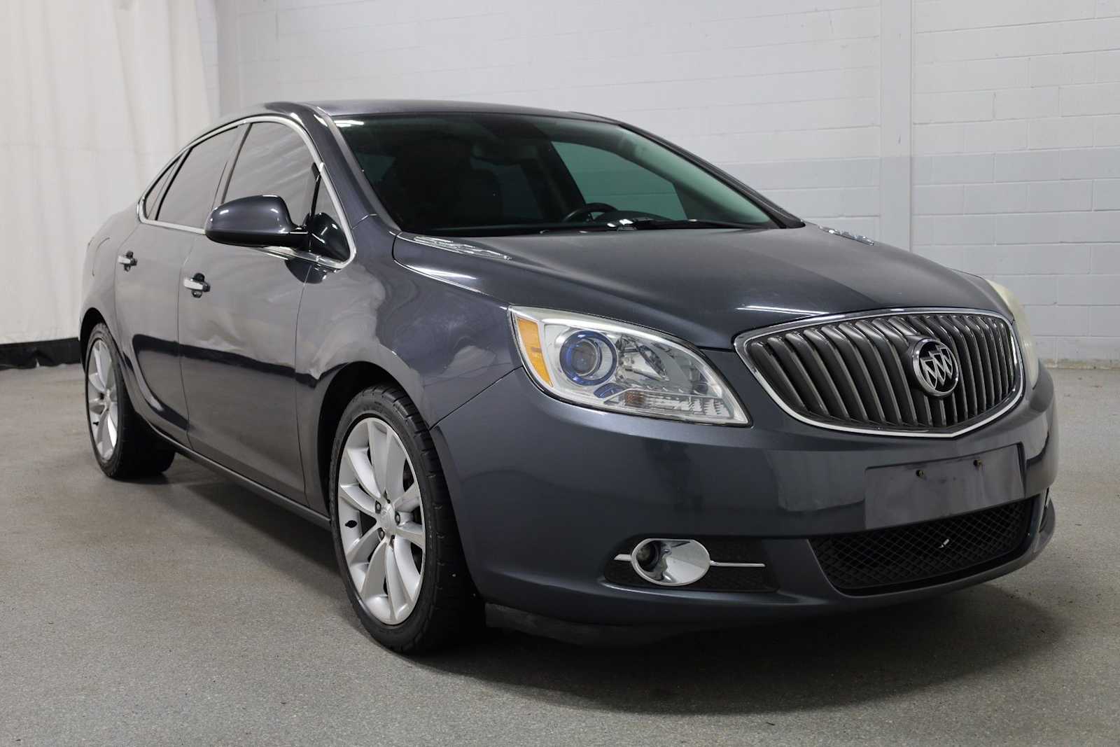 Thumbnail: 2013 Buick Verano - 13