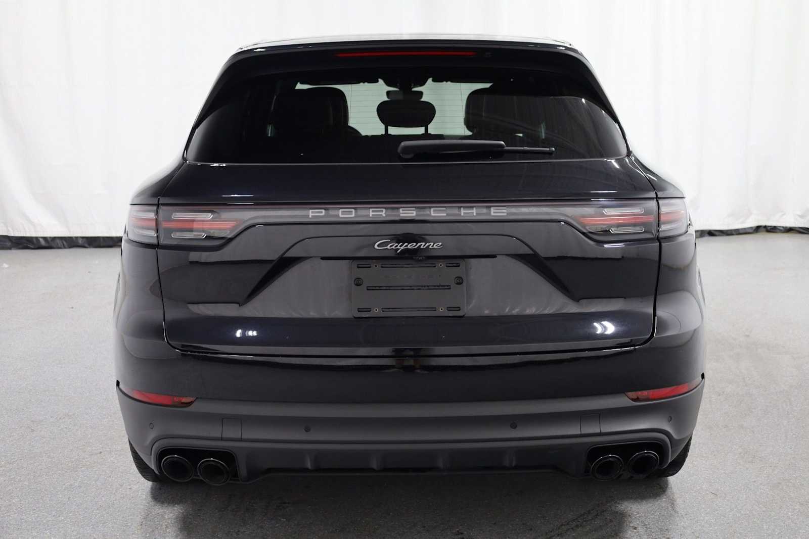 Thumbnail: 2022 Porsche Cayenne - 7