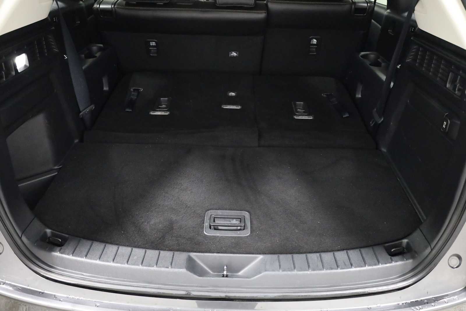 Thumbnail: 2024 Mazda CX-90 - 39