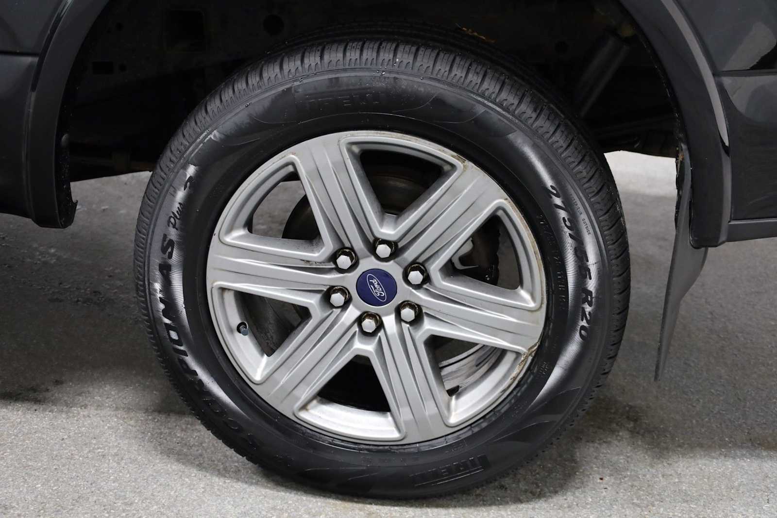 Thumbnail: 2018 Ford F-150 - 32