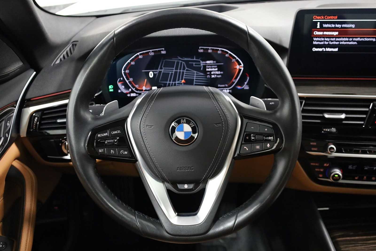 Thumbnail: 2022 BMW 5 Series - 23