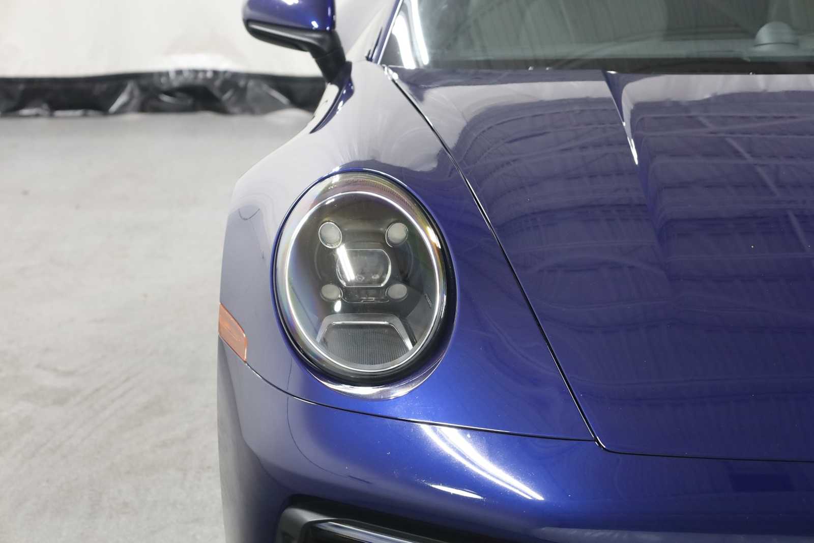 Thumbnail: 2020 Porsche 911 - 15