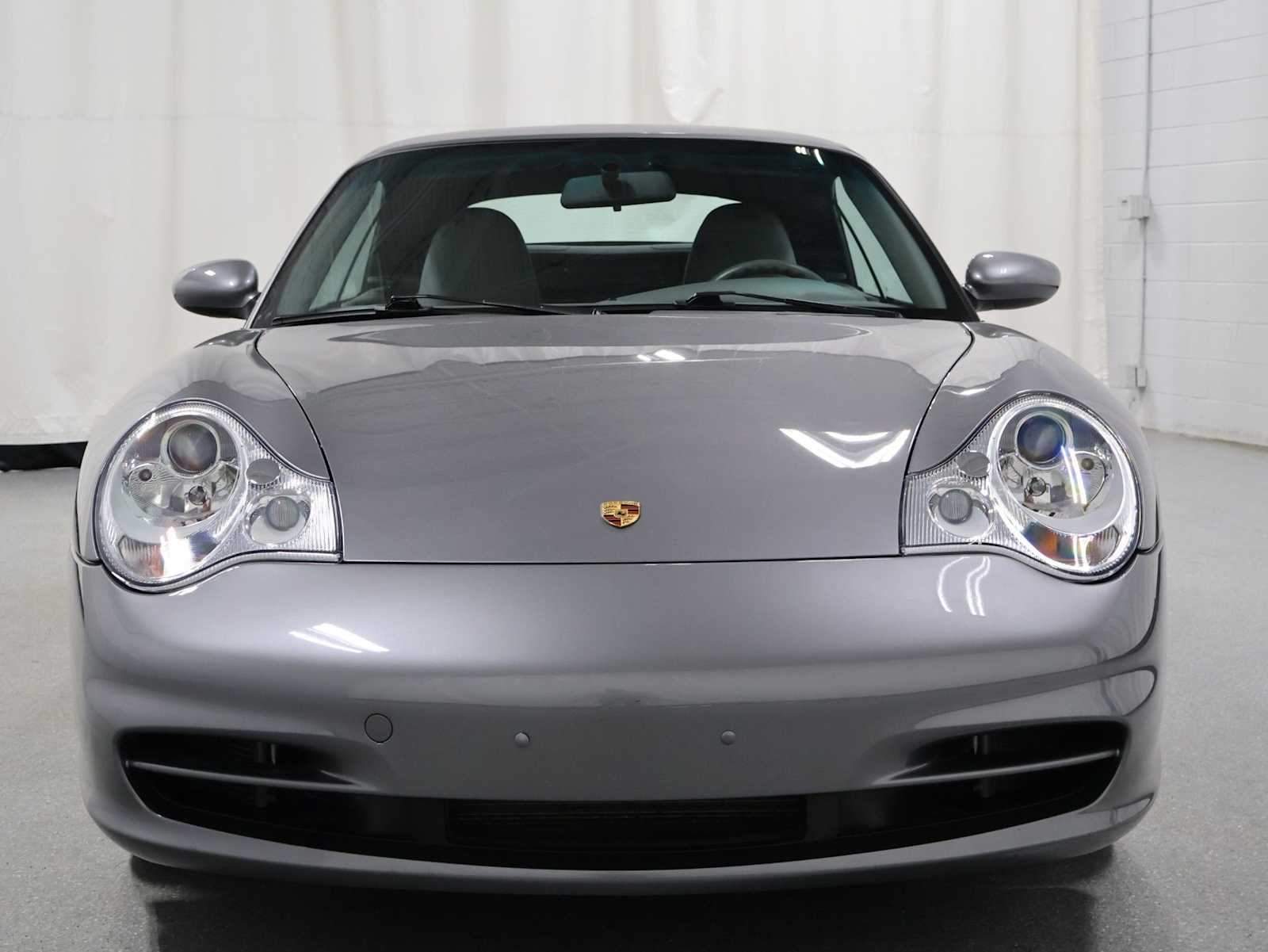 Thumbnail: 2003 Porsche 911 - 14