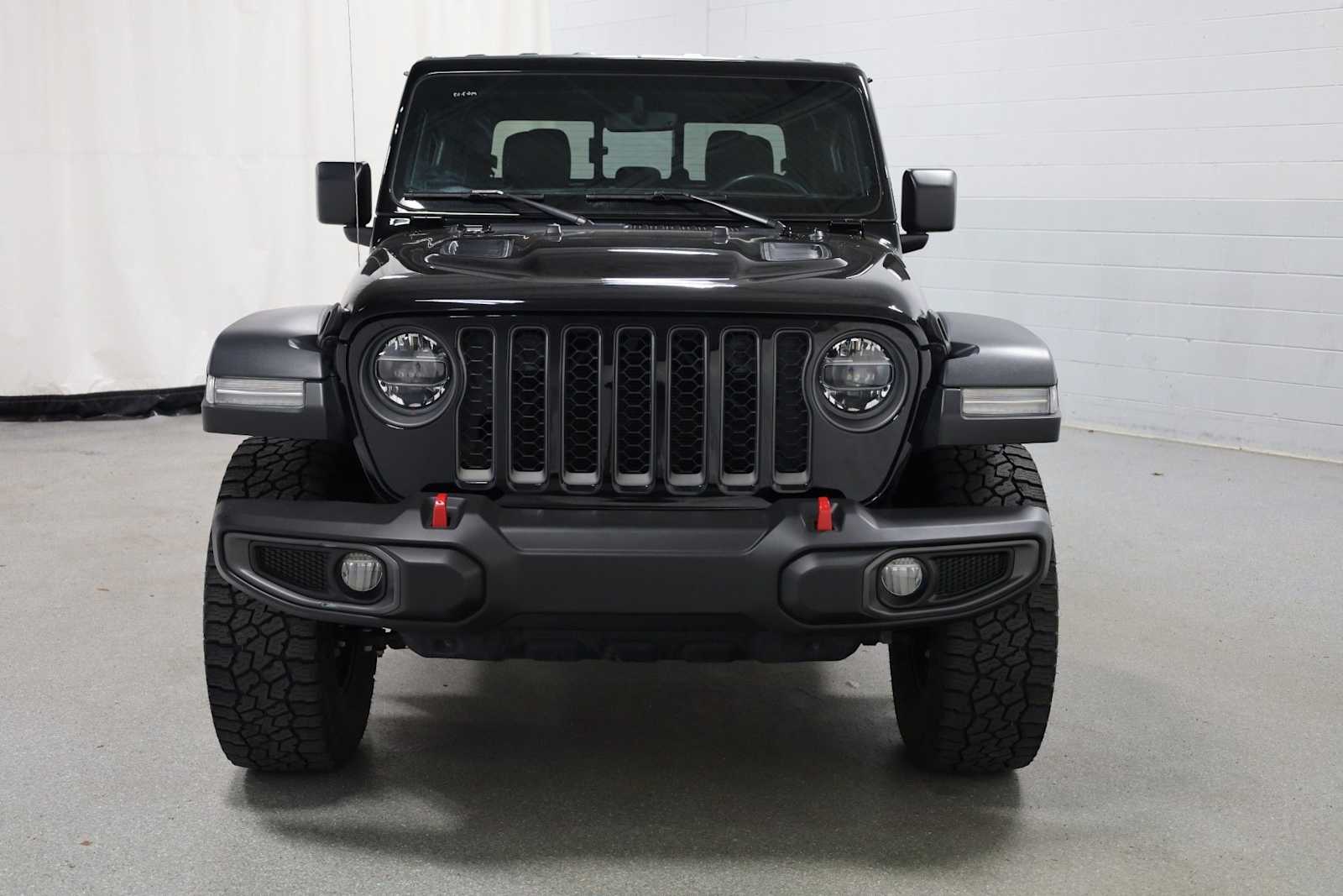 Thumbnail: 2021 Jeep Gladiator - 14