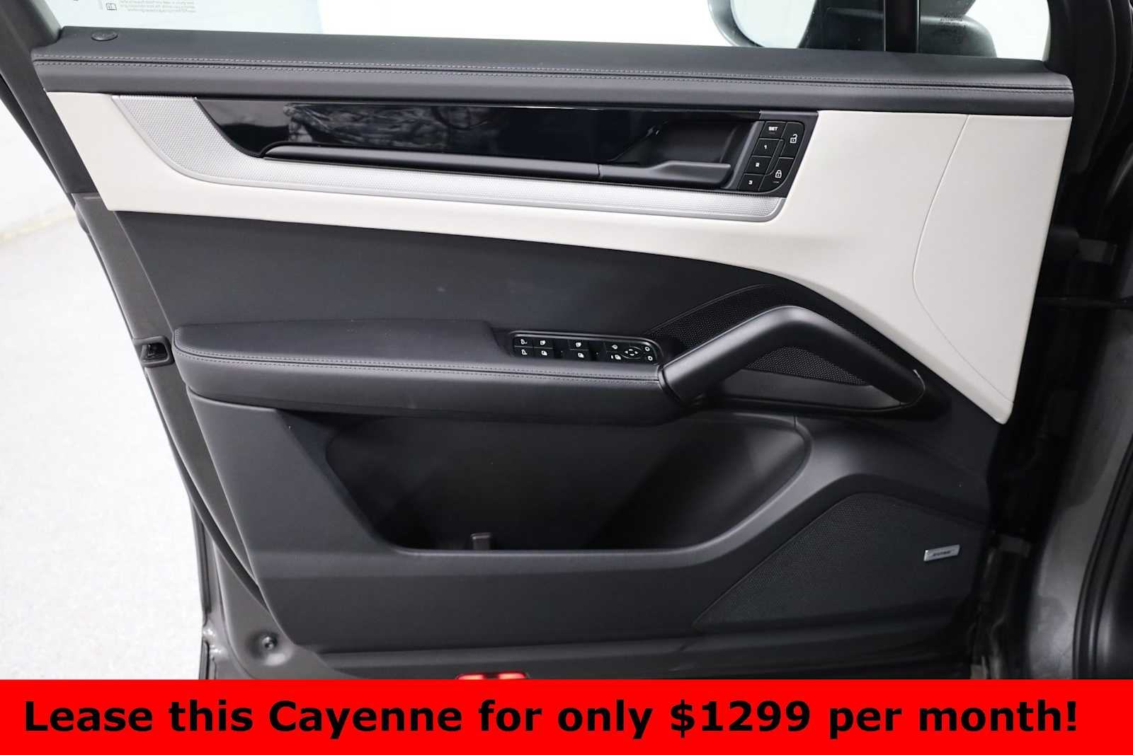 Thumbnail: 2025 Porsche Cayenne - 16