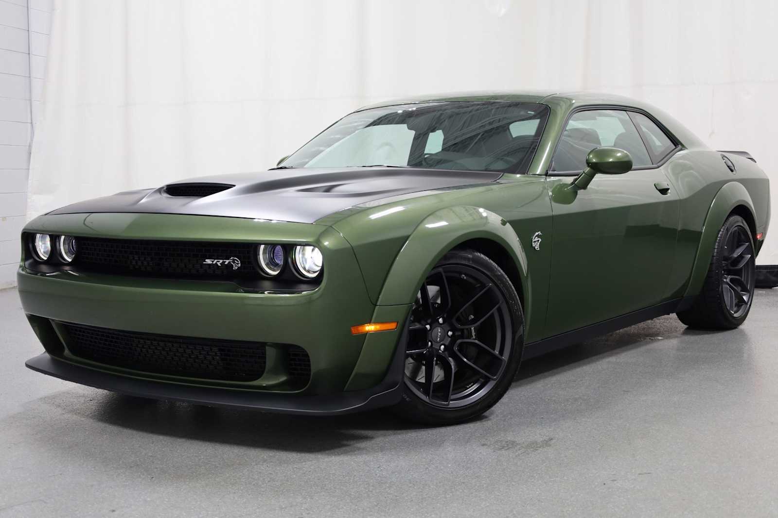 Thumbnail: 2018 Dodge Challenger - 1