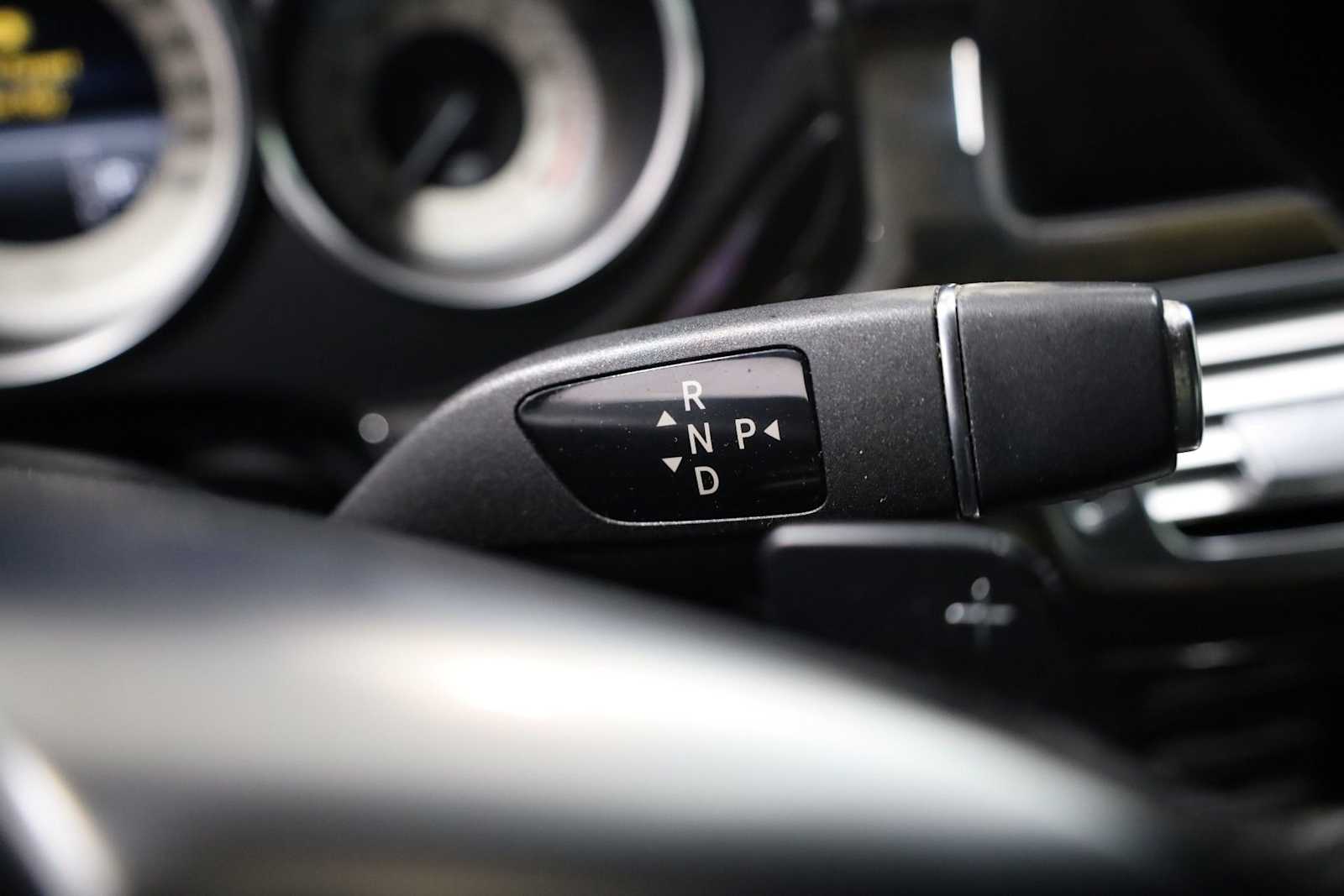 Thumbnail: 2014 Mercedes-Benz CLS - 27