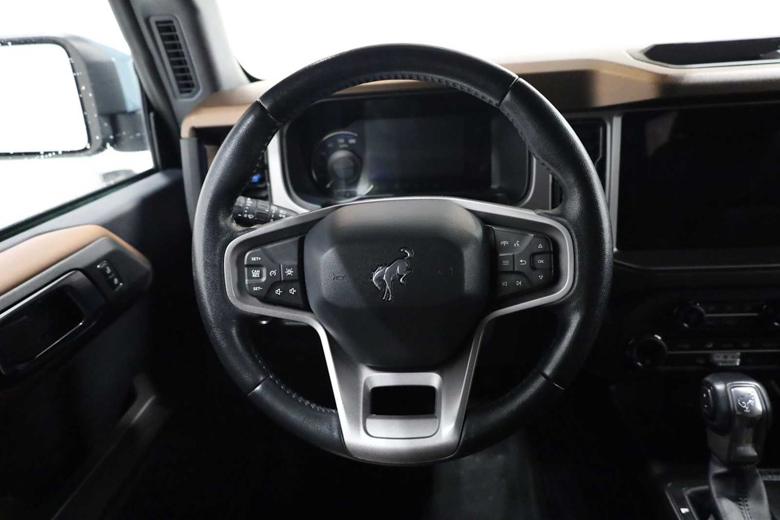 Thumbnail: 2021 Ford Bronco - 21