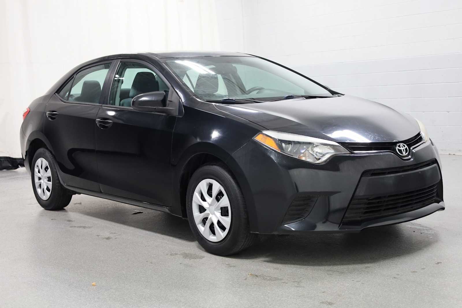 Thumbnail: 2016 Toyota Corolla - 13